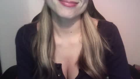 Tifanny online show from 4, 3, 2025