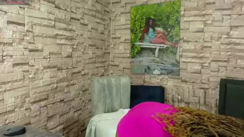 Snapshot of tifanny_fiire chatting on 18, 6, 2026 leidy online show from 18, 6, 2026