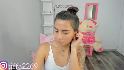 Snapshot of tifany_tay2 chatting on 25, 1, 2025 hey am julietha online show from 25, 1, 2025