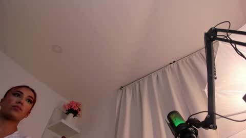 Tiffany online show from 3, 2, 2026