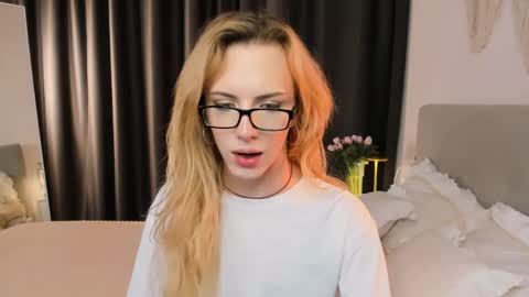 Tiffany online show from 22, 3, 2026