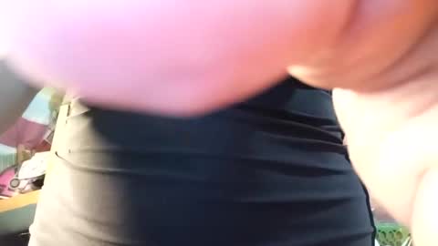 tiffany theressa online show from 10, 3, 2026