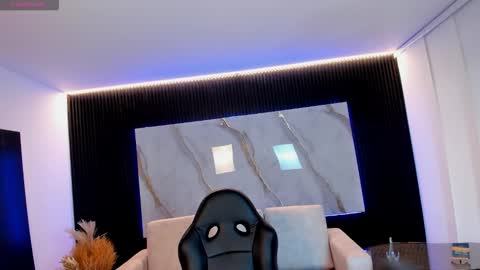 Snapshot of tiffanyhoustton chatting on 16, 2, 2026 tiffanyhoustton online show from 16, 2, 2026