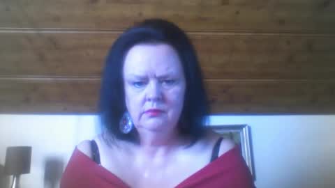 TiffanyMature online show from 20, 9, 2025