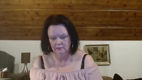 TiffanyMature online show from 18, 10, 2025