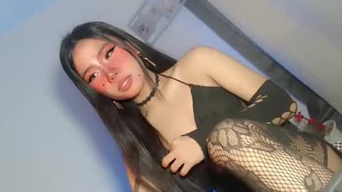 tight_elliana online show from 15, 12, 2025