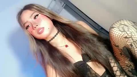 tight_elliana online show from 13, 1, 2026