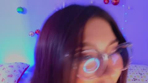 Snapshot of tilatequilas chatting on 5, 1, 2025 Tila Tequila online show from 5, 1, 2025