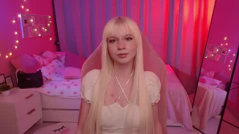 Lola online show from 29, 5, 2026