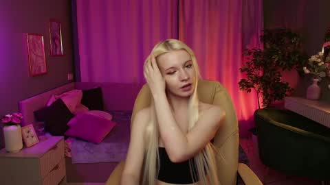 Lola online show from 3, 6, 2026