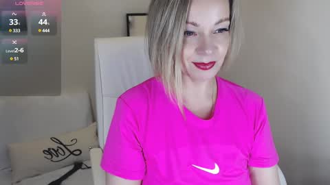 Snapshot of tilly_eliot chatting on 10, 1, 2025 Tilly online show from 10, 1, 2025