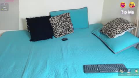 Timothy and Santy online show from 7, 11, 2025