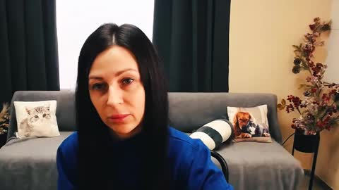 Luisa online show from 11, 3, 2025