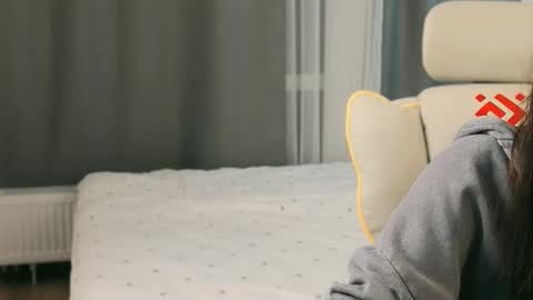 Mia online show from 24, 2, 2026