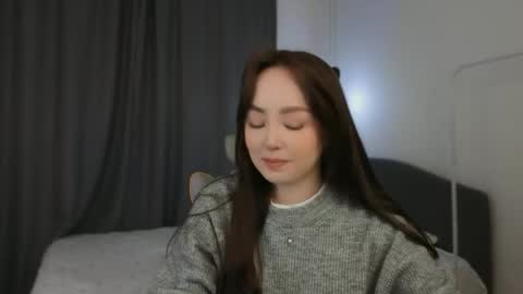 Mia online show from 19, 4, 2026