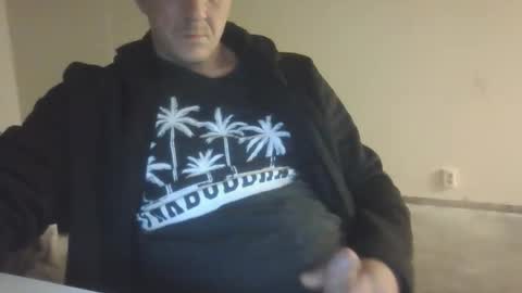 Snapshot of timswe90 chatting on 19, 4, 2026 timswe90 online show from 19, 4, 2026