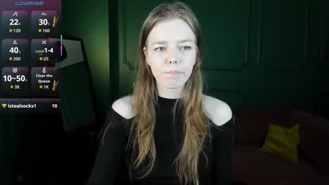 tina_tayllor__ online show from 8, 3, 2026