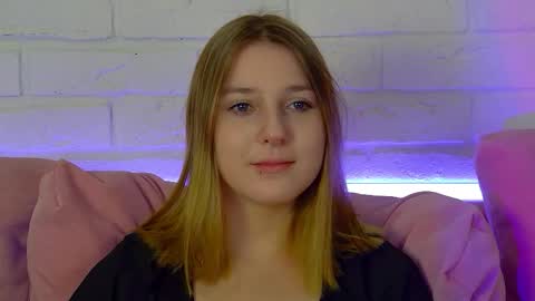 TinaBurton online show from 28, 2, 2026