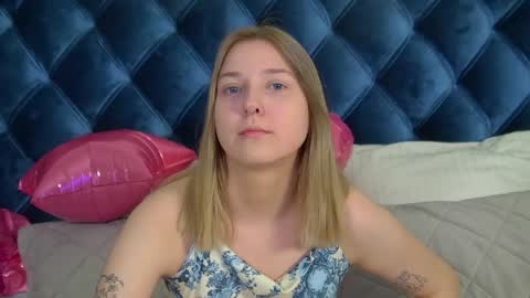 TinaBurton online show from 1, 4, 2026