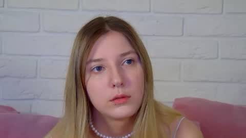 TinaBurton online show from 1, 7, 2026