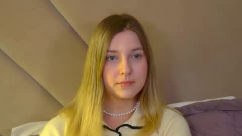 TinaBurton online show from 14, 7, 2026