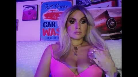 tinkerbell822 online show from 12, 2, 2025