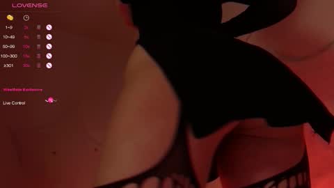 Snapshot of tinkerdinky chatting on 26, 10, 2025 Polly online show from 26, 10, 2025