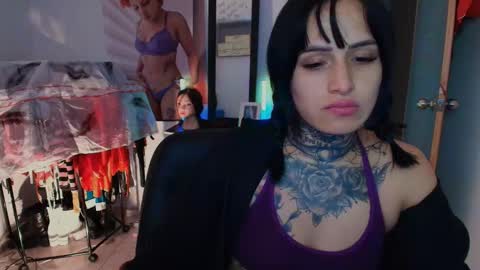 I AM BELLA  ----------- follow my  IG  TINNS 69 online show from 3, 2, 2026