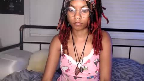 Snapshot of tiny_cupcake2 chatting on 27, 7, 2026 cupcake online show from 27, 7, 2026