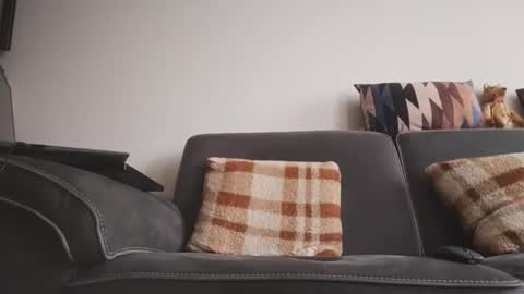 tinydick online show from 11, 4, 2026