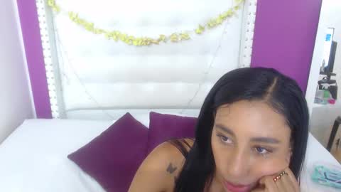 tiny_sarah1 online show from 27, 10, 2025