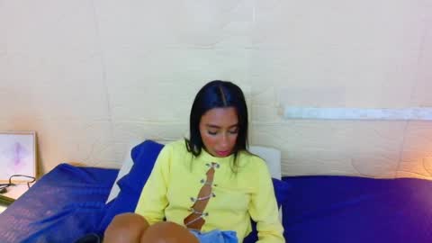 tiny_sarah1 online show from 4, 4, 2026