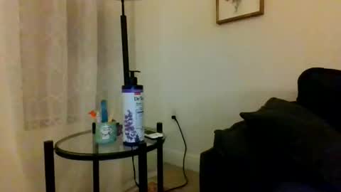 tinyassbossymilf online show from 21, 10, 2025