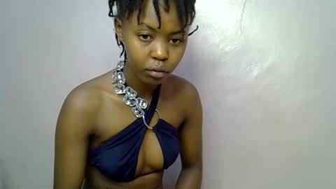 Snapshot of tinybarbie_ chatting on 9, 9, 2025 Barbie online show from 9, 9, 2025