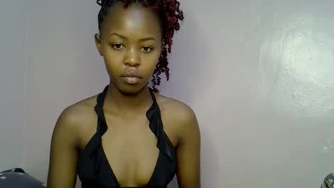 Snapshot of tinybarbie_ chatting on 19, 9, 2025 Barbie online show from 19, 9, 2025