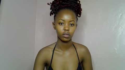 Snapshot of tinybarbie_ chatting on 24, 9, 2025 Barbie online show from 24, 9, 2025