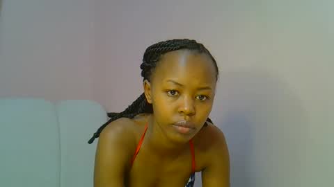 Snapshot of tinybarbie_ chatting on 24, 11, 2025 Barbie online show from 24, 11, 2025