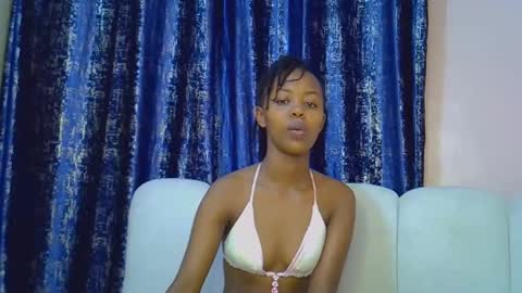 Snapshot of tinybarbie_ chatting on 10, 1, 2026 Barbie online show from 10, 1, 2026