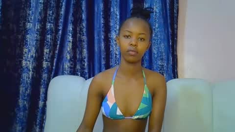 Snapshot of tinybarbie_ chatting on 14, 1, 2026 Barbie online show from 14, 1, 2026