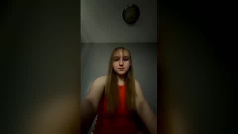 Snapshot of tinyblondebarbie chatting on 31, 5, 2026 tinyblondebarbie online show from 31, 5, 2026