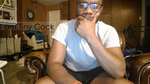 tinycock_1979 online show from 17, 6, 2026