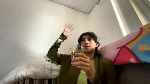 tinyhairycherry online show from 6, 11, 2025