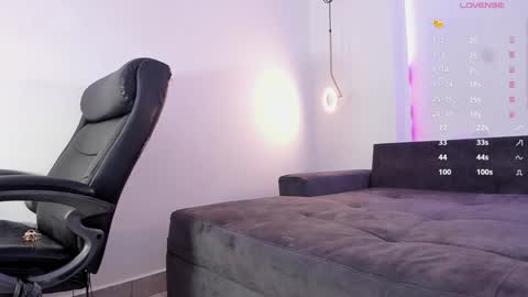 Luna  online show from 23, 1, 2025