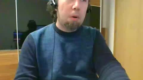 Snapshot of tirolerboy27 chatting on 2, 12, 2024 Tirolerboy27 online show from 2, 12, 2024