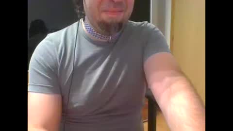 Snapshot of tirolerboy27 chatting on 22, 1, 2025 Tirolerboy27 online show from 22, 1, 2025