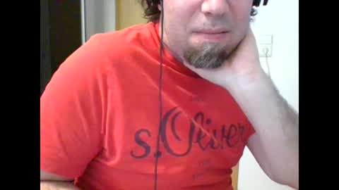 Snapshot of tirolerboy27 chatting on 5, 2, 2025 Tirolerboy27 online show from 5, 2, 2025