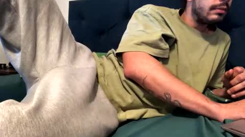 Snapshot of titanenh chatting on 12, 10, 2025 Titan online show from 12, 10, 2025