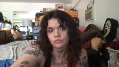 Snapshot of titzntattz chatting on 22, 2, 2026 formerly bigtittygothwhore online show from 22, 2, 2026