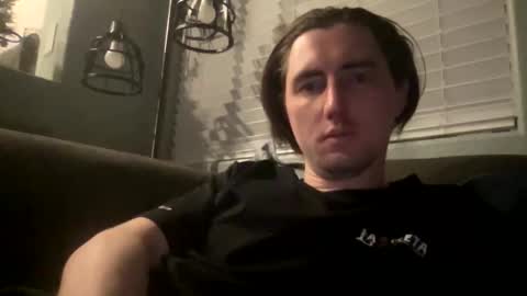 Snapshot of tlayne410 chatting on 18, 4, 2026 tlayne410 online show from 18, 4, 2026