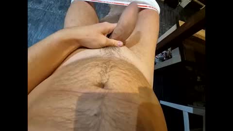 Snapshot of toadinhole chatting on 20, 9, 2025 Toady online show from 20, 9, 2025